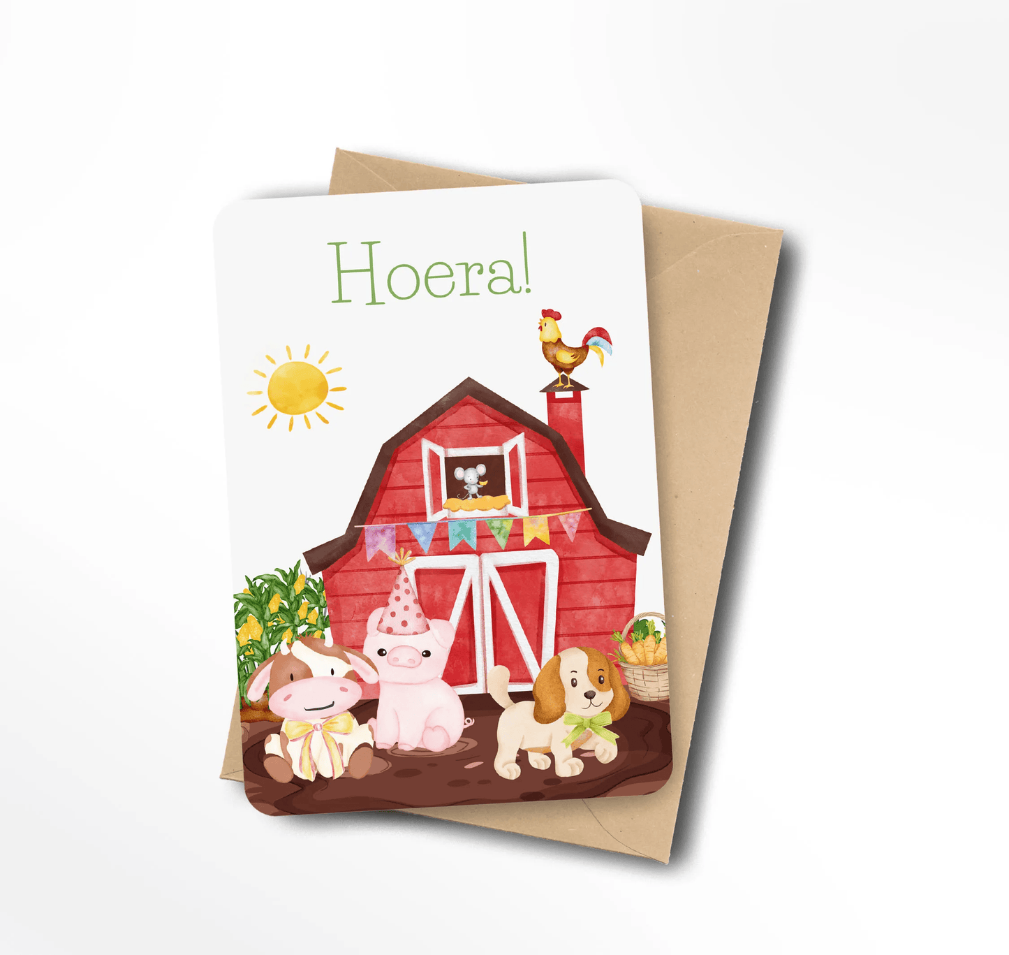 Vrolijke ansichtkaart met de tekst Hoera en een kleurrijke boerderij met feestende koe, varken, hond, haan en andere dieren.