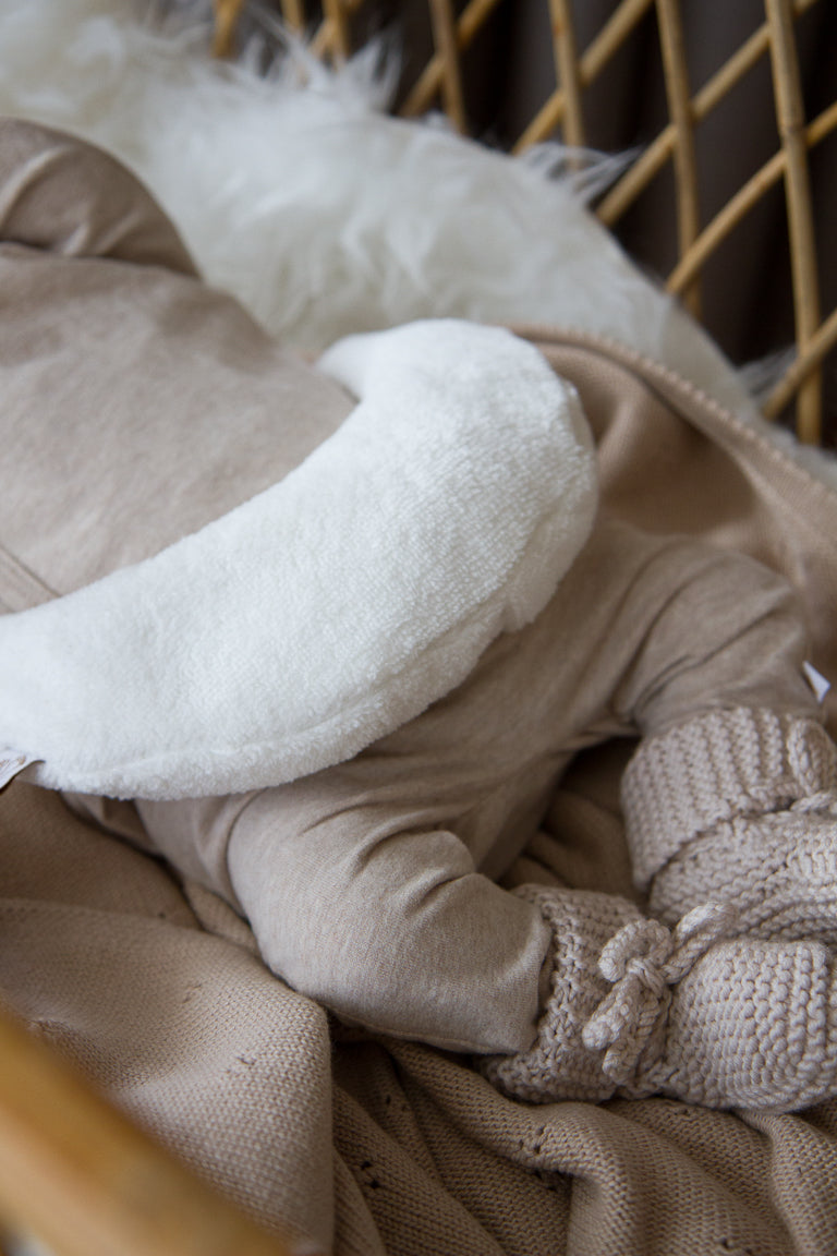 Comfy Luna warmtekussen voor baby’s met bamboo ecru hoes van zachte natuurlijke stoffen