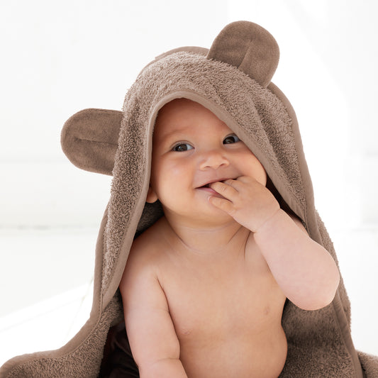 Baby badcape Mocha in natuurlijke, warme bruintint