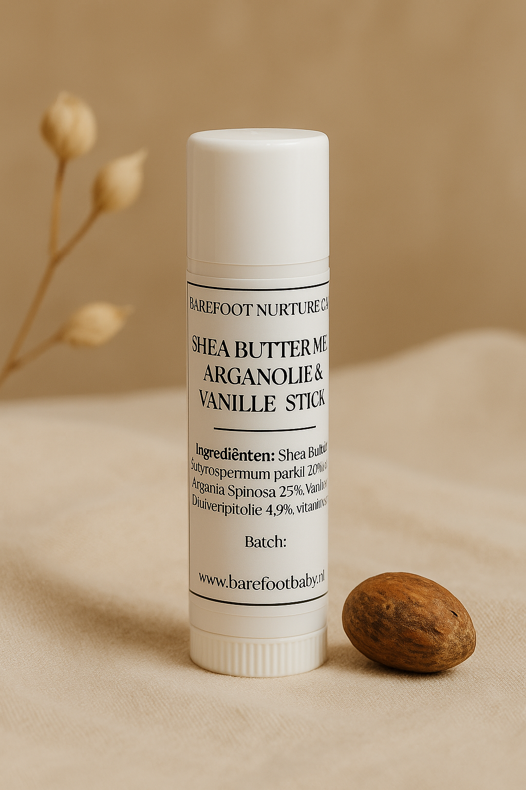 Handige Shea Butter en Arganolie stick voor natuurlijke babyverzorging onderweg – Barefoot Nurture Care
