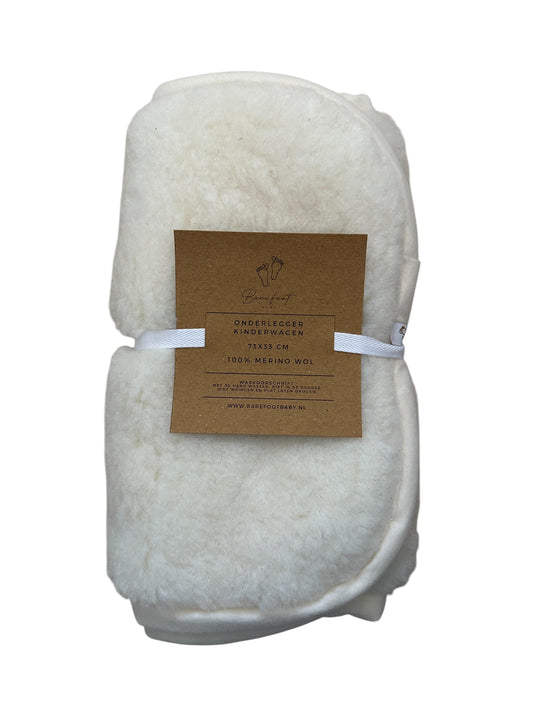 Merino wollen kinderwagen onderlegger 73×33 cm, handgemaakt en temperatuurregulerend – Barefoot Baby