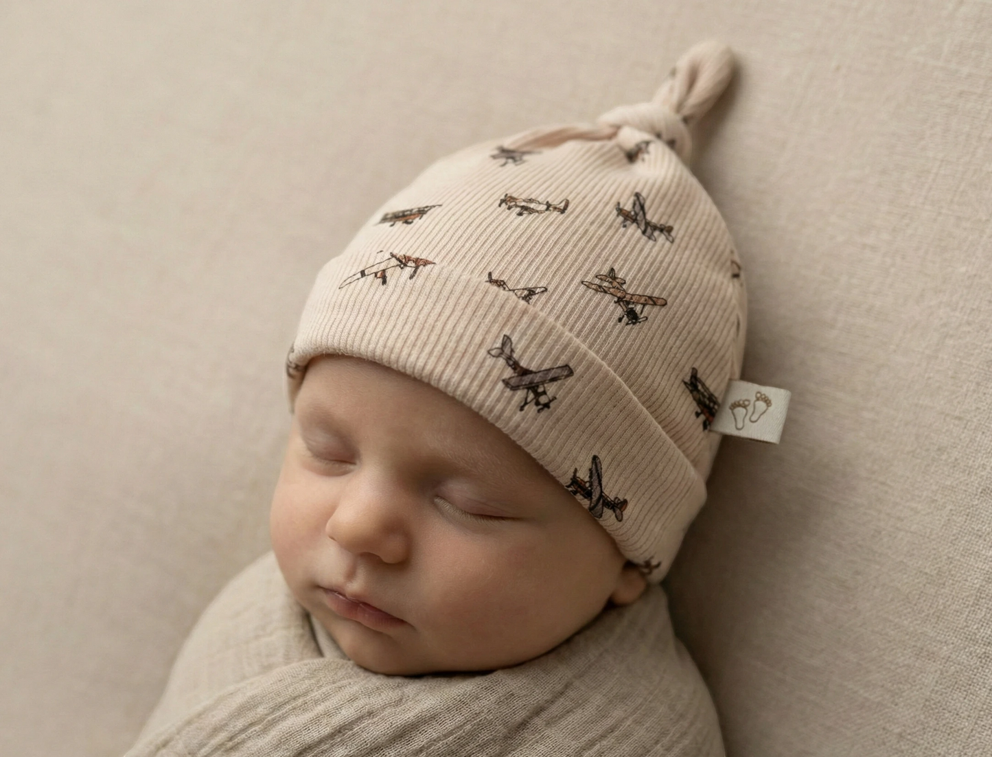 Mutsje baby vliegtuigen handgemaakt Barefoot Baby